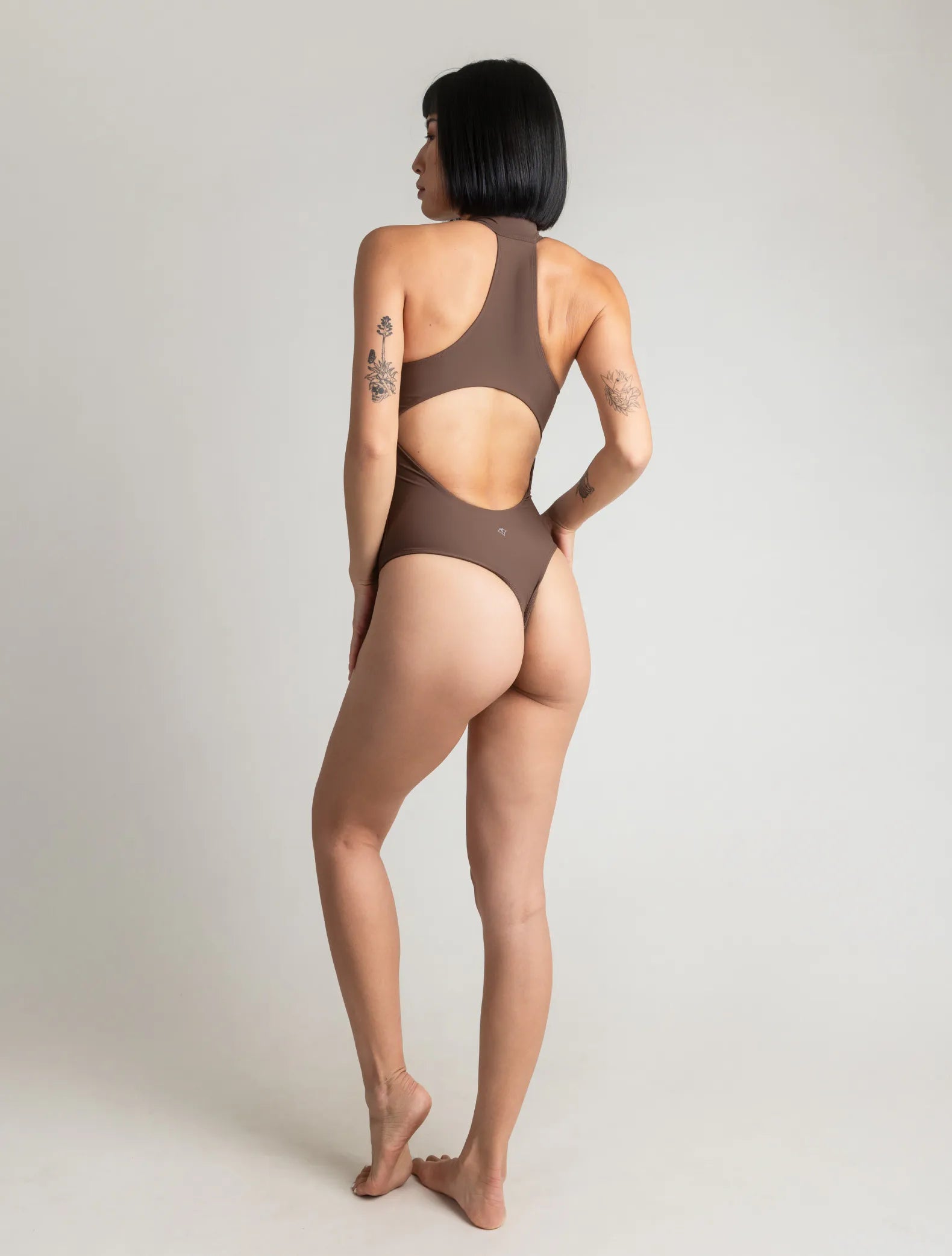 TIMU｜Sphyrna 削肩連身露背款 - Nut Brown 堅果棕