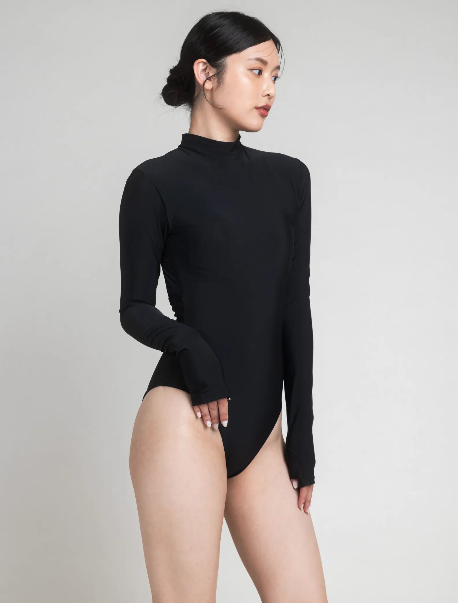 TIMU｜Leopard 連身露背防曬衣(微包臀版) - Black 經典黑