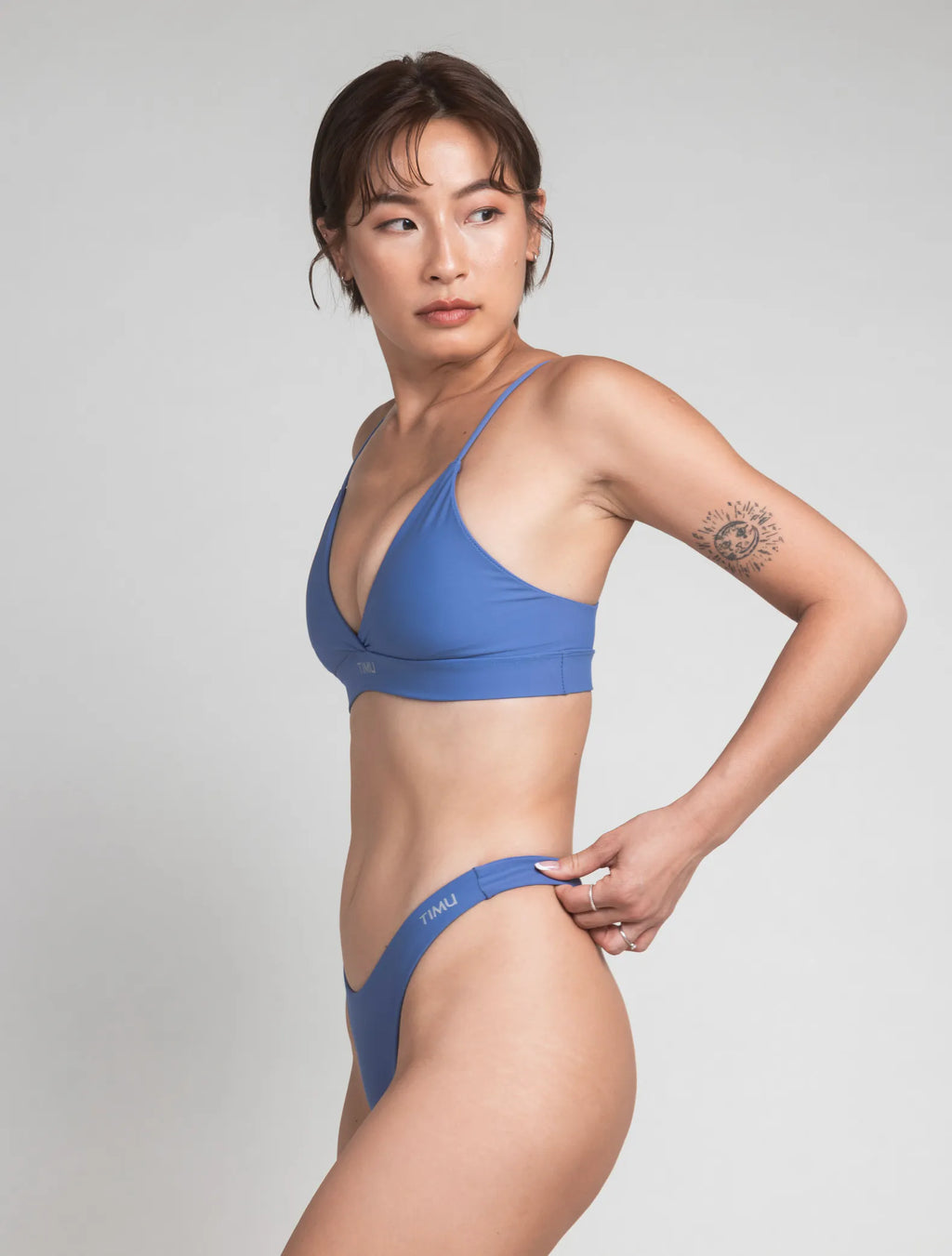 TIMU｜三角疊層運動款上衣 - Mist Blue 霧藍