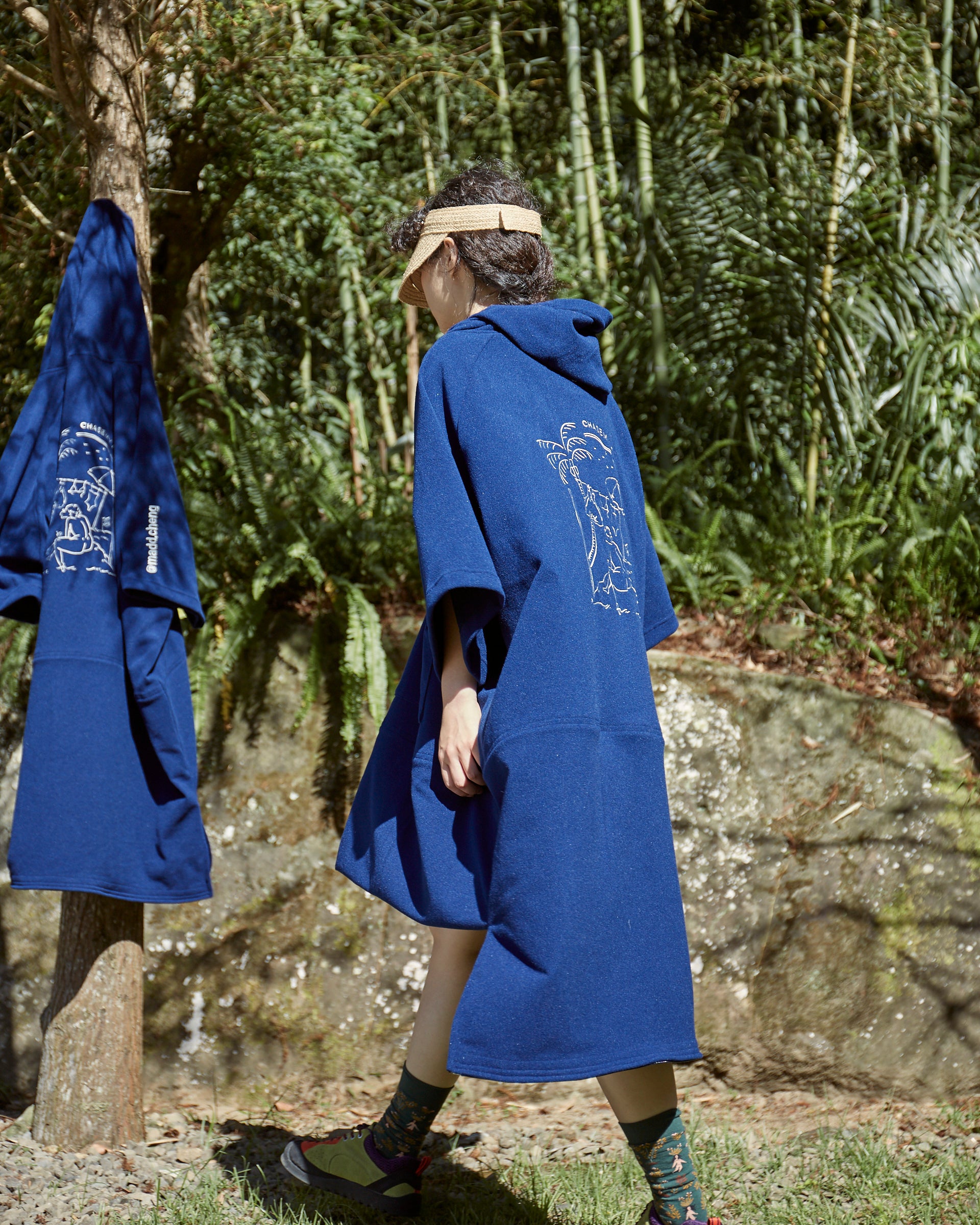 slowdive x moun moun Poncho