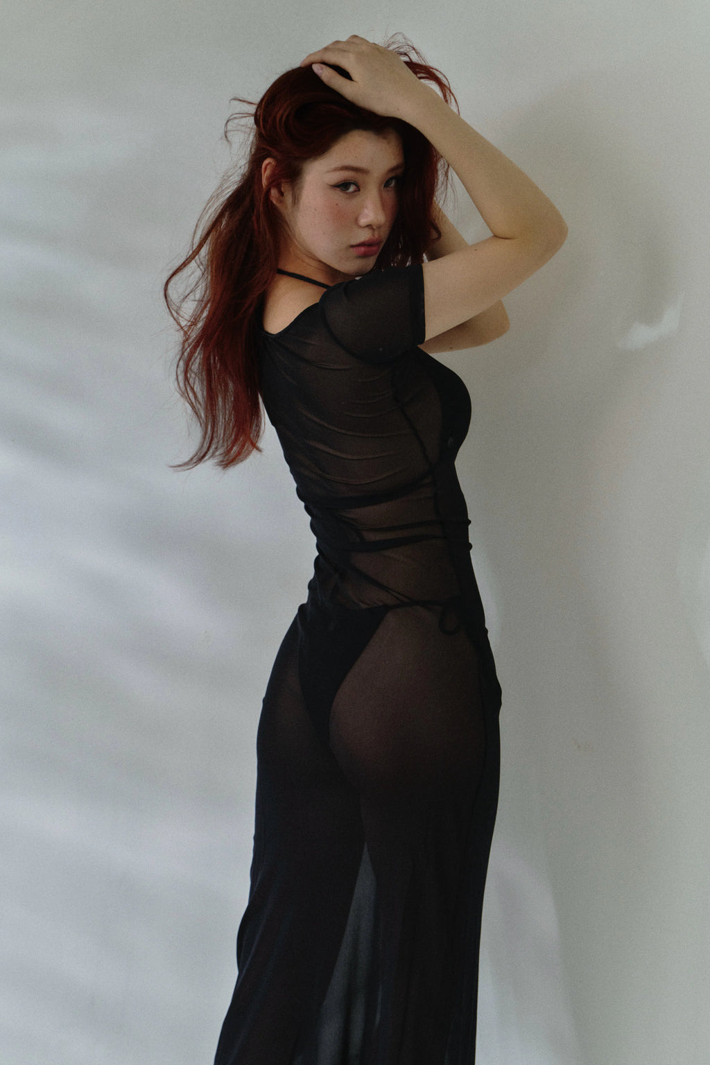 Sealf｜激瘦曲線罩衫裙 - 辣感黑