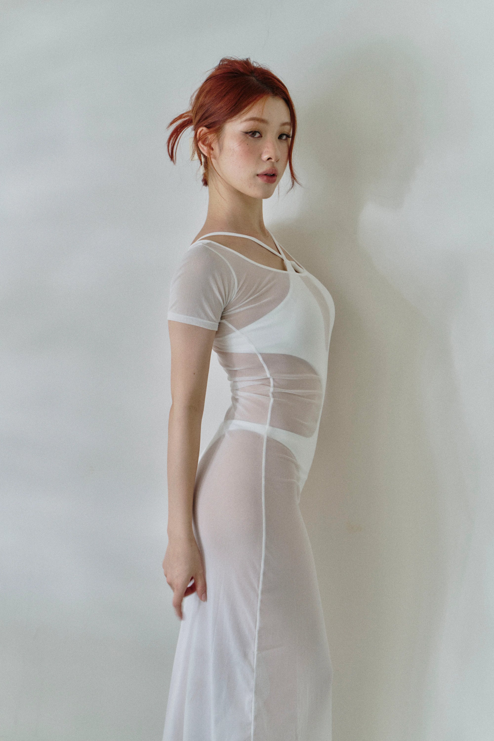 Sealf｜激瘦曲線罩衫裙 - 仙氣白