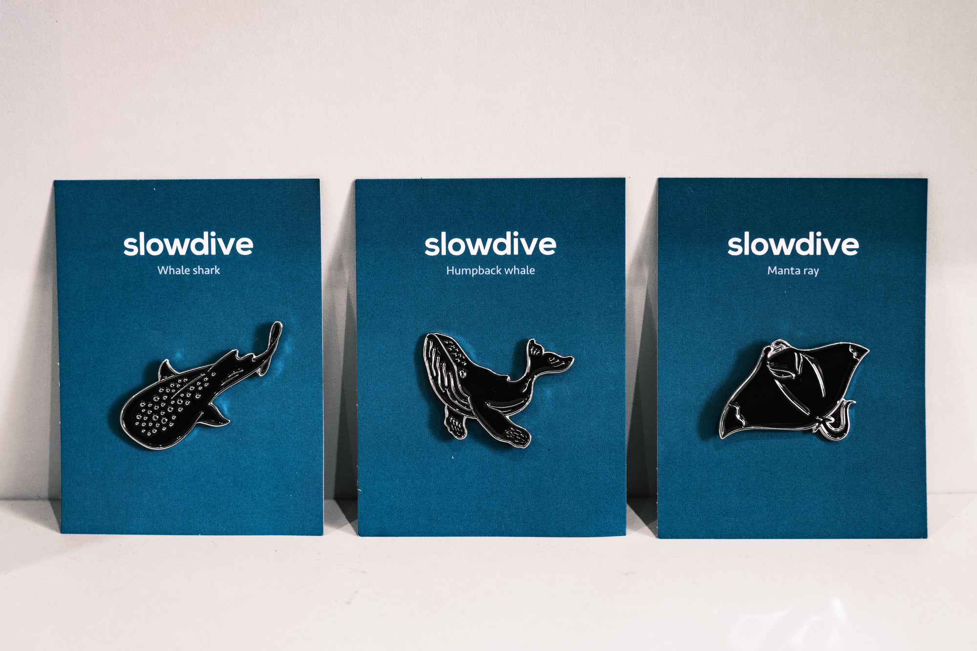 海洋邂逅，金屬徽章